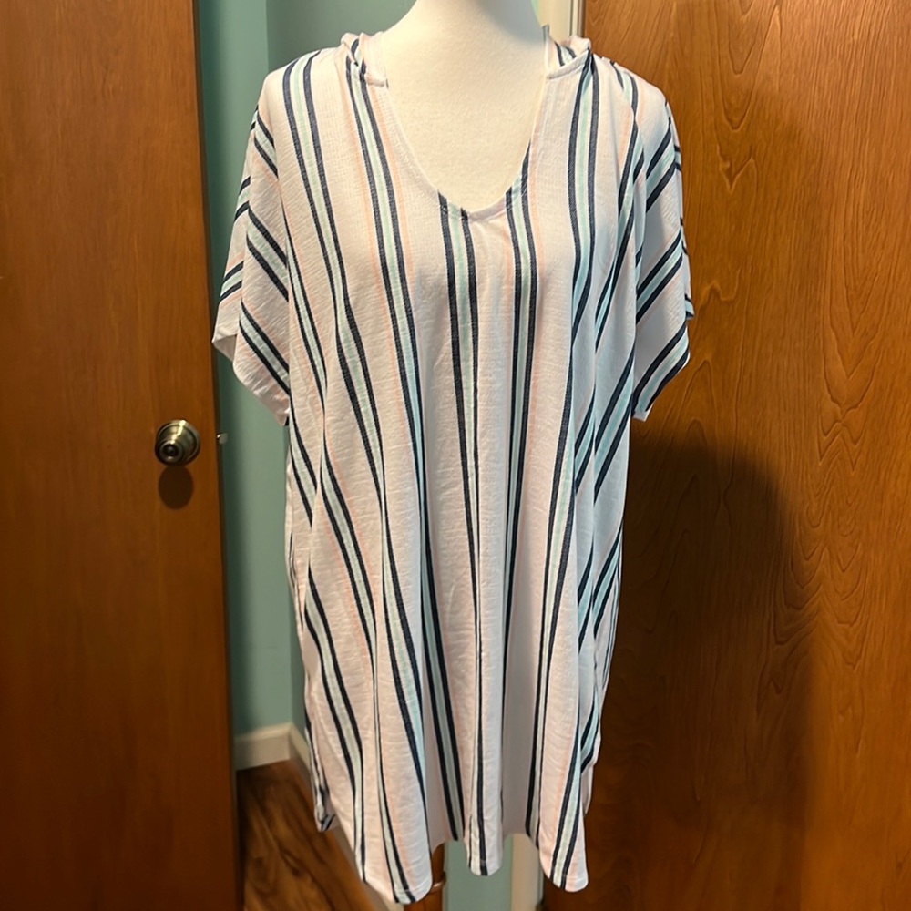 Hooded bathing suit cover